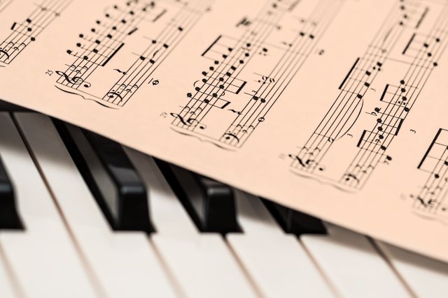 9 reasons why you should learn a musical instrument