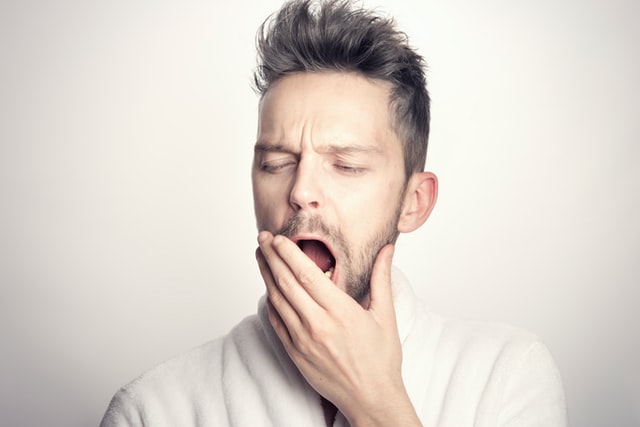 why do we yawn and why yawning contagious